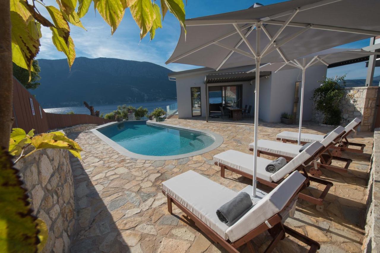 Mr Grey Luxury Villa Spartokhorion Экстерьер фото