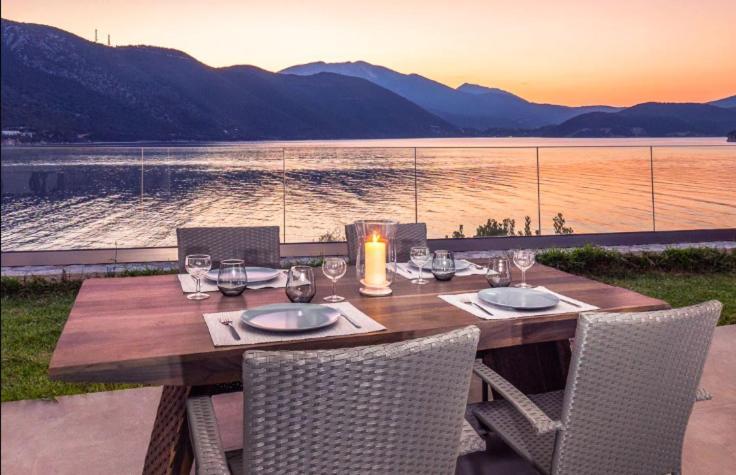 Mr Grey Luxury Villa Spartokhorion Экстерьер фото